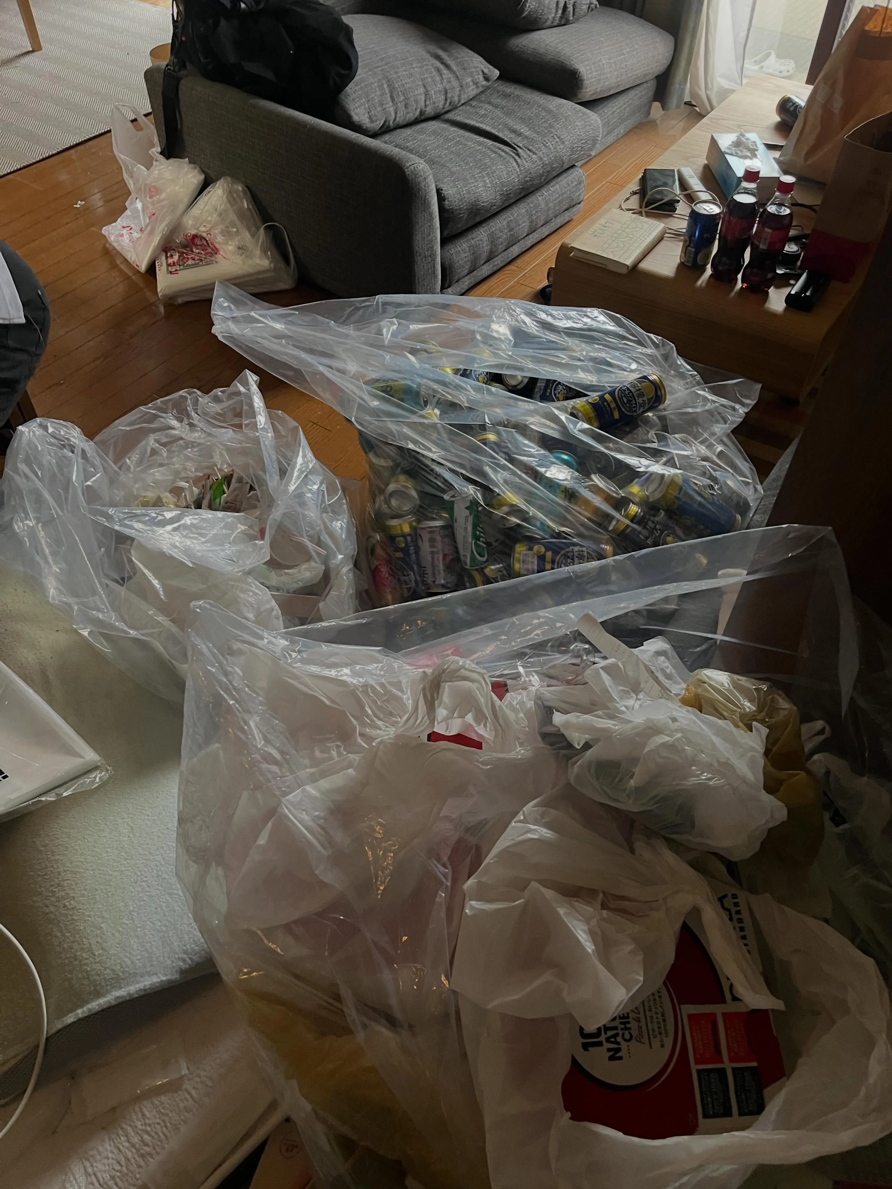 本日も大型案件から不用品回収まで